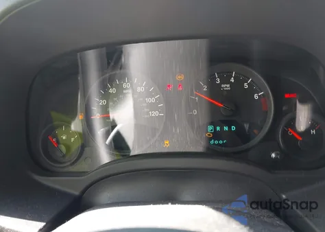 2013 Jeep Compass Sport z USA, uszkodzony, nr VIN 1C4NJCBA9DD244142